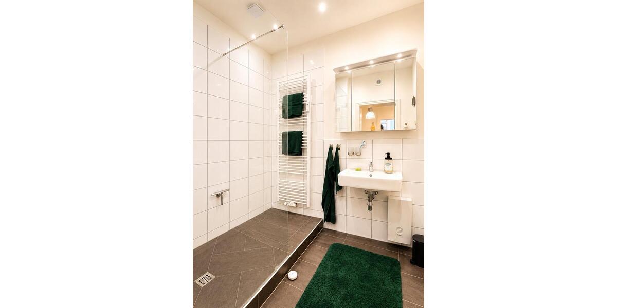 Hochparterre Essen Stadtbezirk II - 3.5 Zimmer, 107 m&sup2;, 390.000&euro; | Angebot:27493650