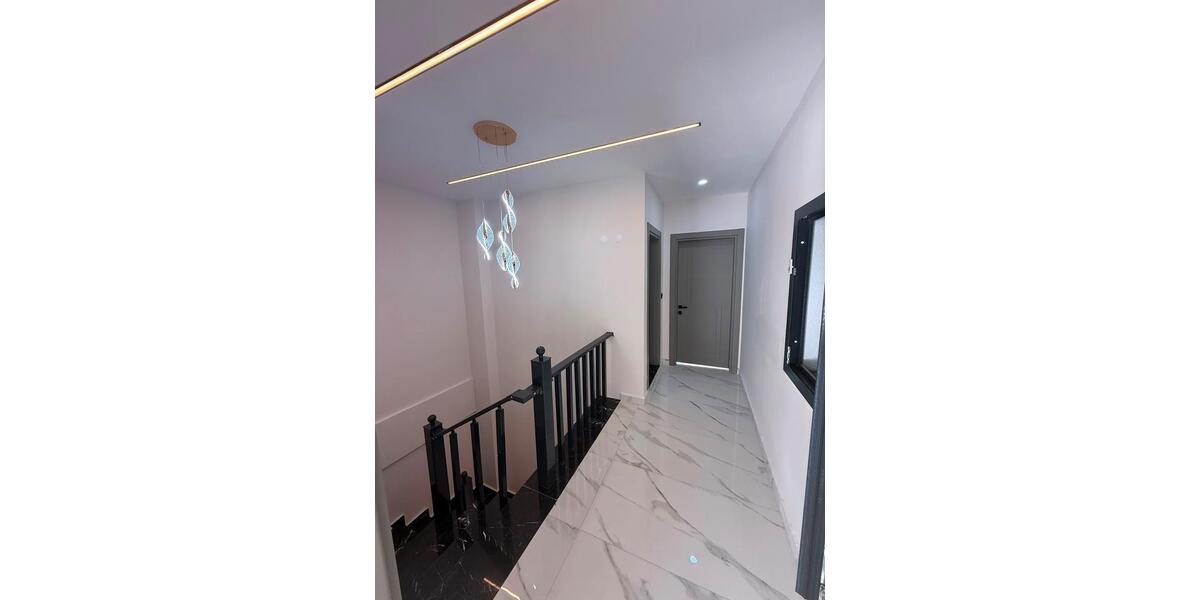 Villa Gelsenkirchen Gelsenkirchen-Mitte - 5 Zimmer, 170 m&sup2;, 320.000&euro; | Angebot:27488206