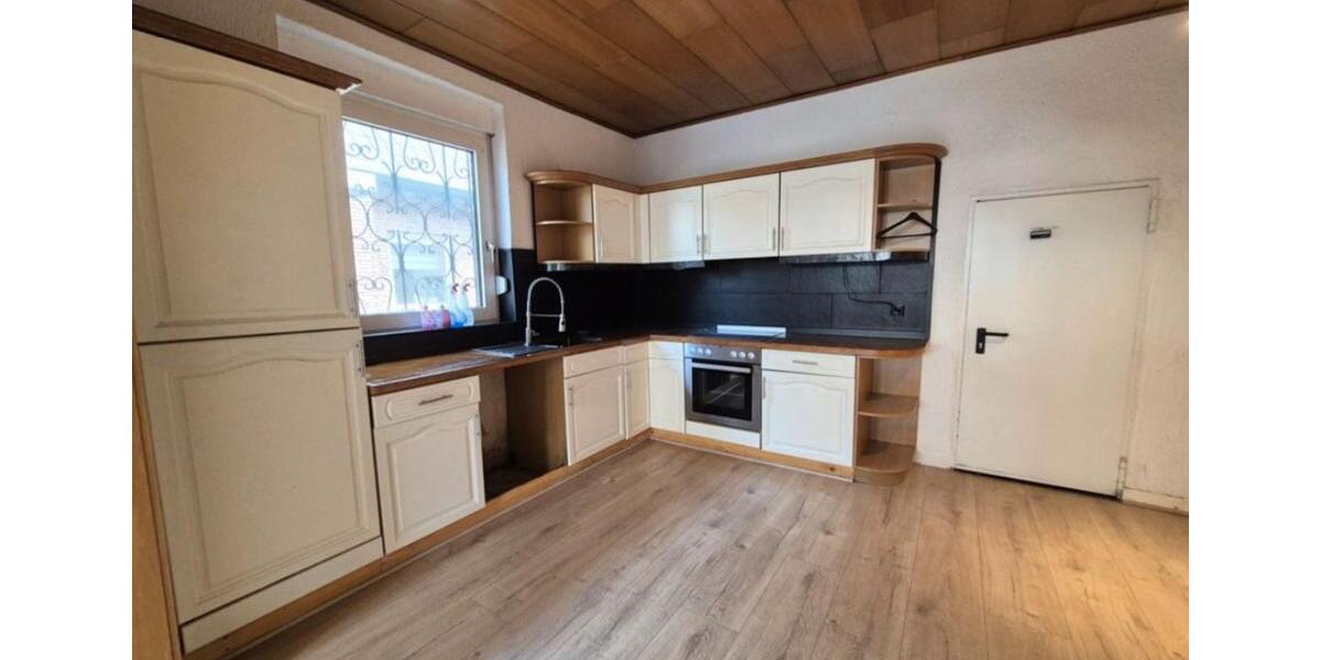 Einfamilienhaus Bottrop Boy - 5.5 Zimmer, 110 m&sup2;, 1.300&euro; | Angebot:25612010