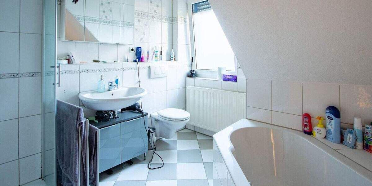 Reihenmittelhaus Bottrop Eigen - 4 Zimmer, 142 m&sup2;, 439.000&euro; | Angebot:25707079