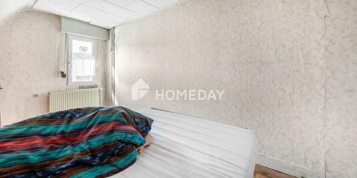 Charmante Doppelhaushälfte mit ELW, Garten & Vermietungspotenzial - idyllisch wohnen in ruhiger Lage 6 zimmer