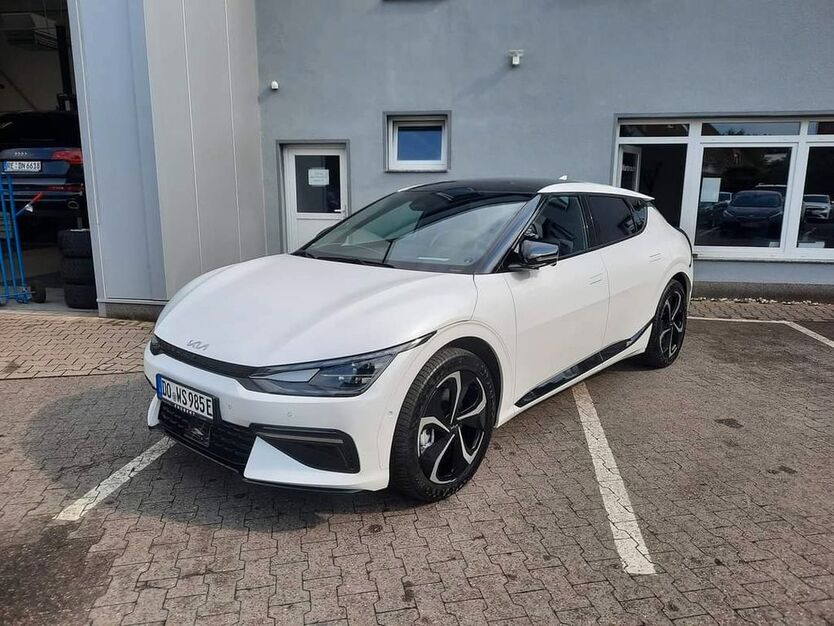 Kia EV6 29.456 km 38.490 € Datteln 45711