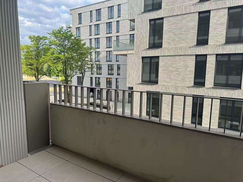 Wohnung zum Mieten in Düsseldorf 1.980 € 80 m²