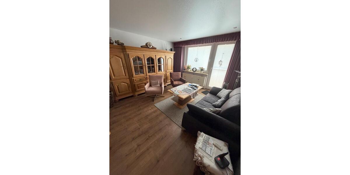 Etagenwohnung Duisburg Rheinhausen - 2.5 Zimmer, 50 m&sup2;, 119.000&euro; | Angebot:27499337