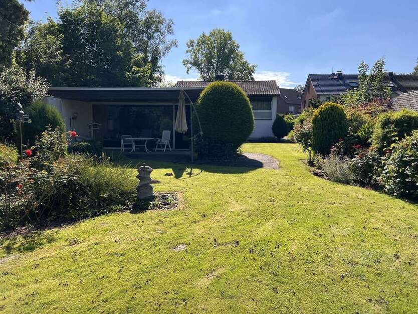 Haus zum Kaufen in Neuss 629.000 € 190.68 m²