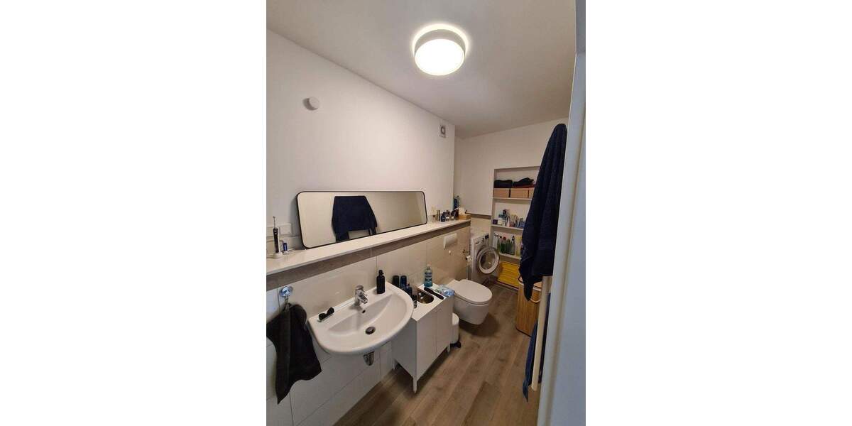 Etagenwohnung Düsseldorf Pempelfort - 4 Zimmer, 95 m&sup2;, 1.400&euro; | Angebot:25372430