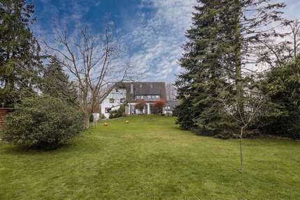 Haus zum Kaufen in Ratingen 750.000 € 229.5 m² 6.5 zimmer