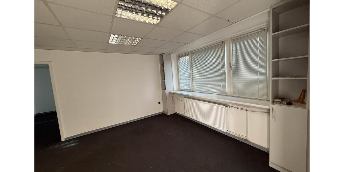 Bürofläche-Kanzlei-Studio Gewerbe Zuvermieten 3-Räume MH-Dümpten zimmer