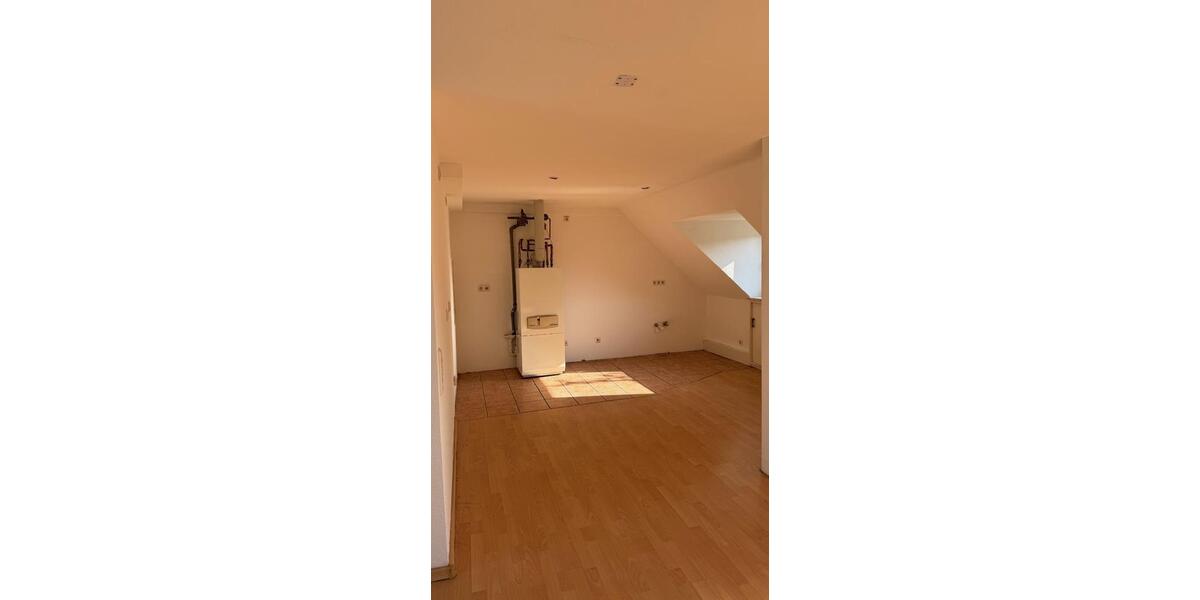 Dachgeschoßwohnung Witten - 3 Zimmer, 112 m&sup2;, 896&euro; | Angebot:25805545