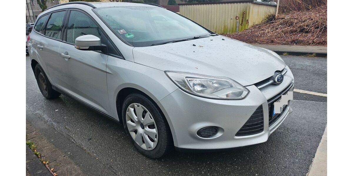 Ford Focus 270.263 km 2.400 &euro; Essen 45356