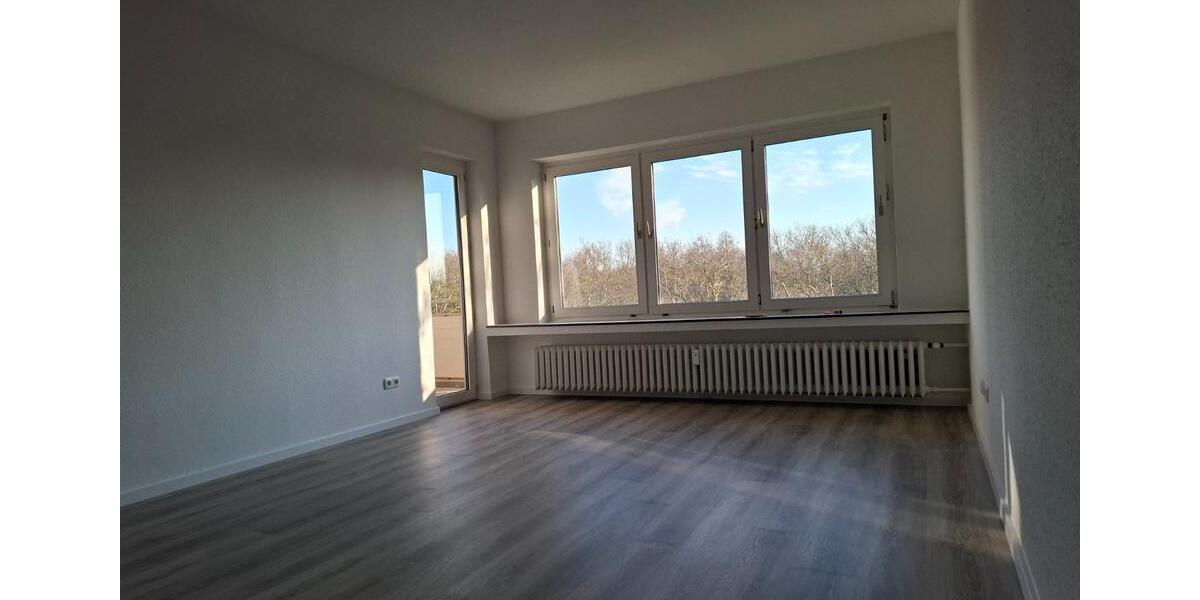 Etagenwohnung Duisburg Mittelmeiderich - 3 Zimmer, 78 m&sup2;, 790&euro; | Angebot:25868112