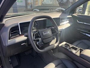 Actyon Lux AT 2WD +Navi+Apple+360 Grad+Garantie