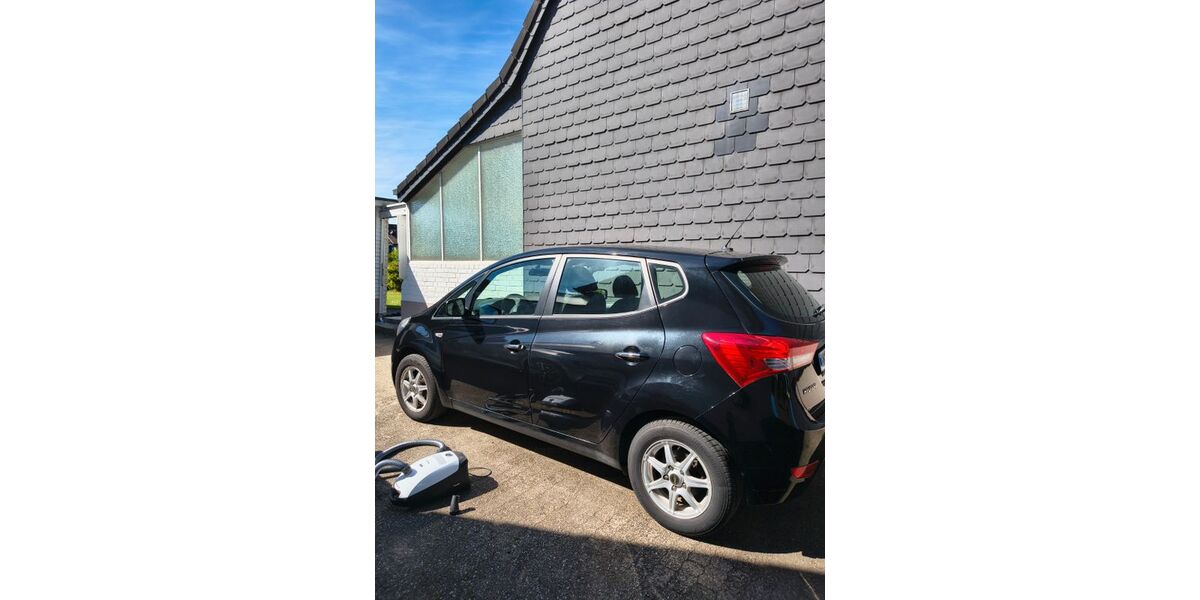 Hyundai ix20 197.300 km 4.599 &euro; Oberhausen 46149