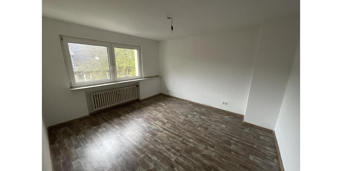 Etagenwohnung Essen Stadtbezirk VII - 2.5 Zimmer, 63 m&sup2;, 559&euro; | Angebot:26252917