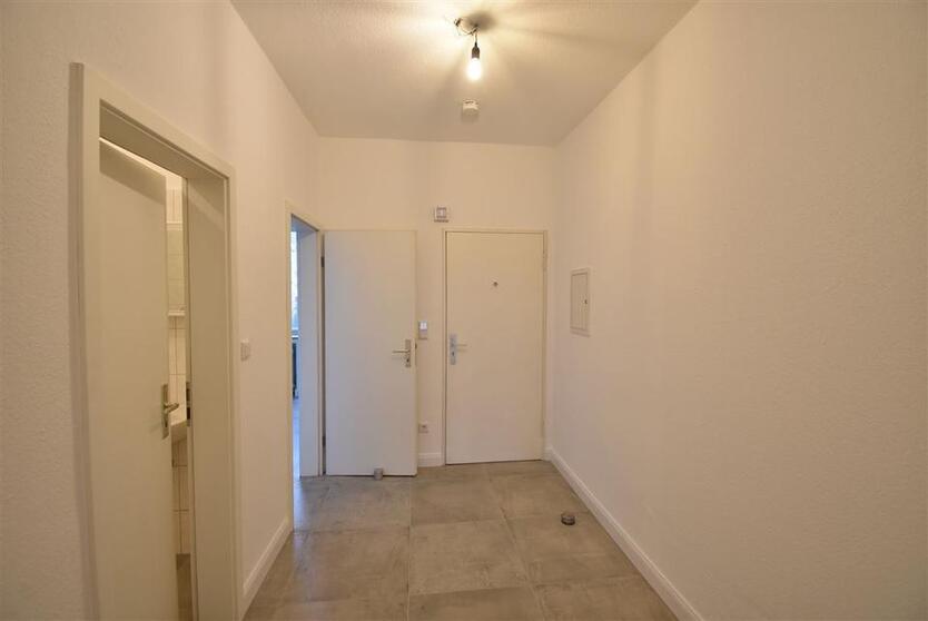 Zentrale Lage! Apartment mit Balkon & Wintergarten zu vermieten 2 zimmer