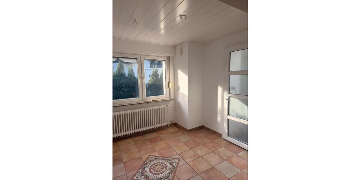 Einfamilienhaus Oberhausen Alt-Oberhausen - 4.5 Zimmer, 150 m&sup2;, 1.500&euro; | Angebot:25706616