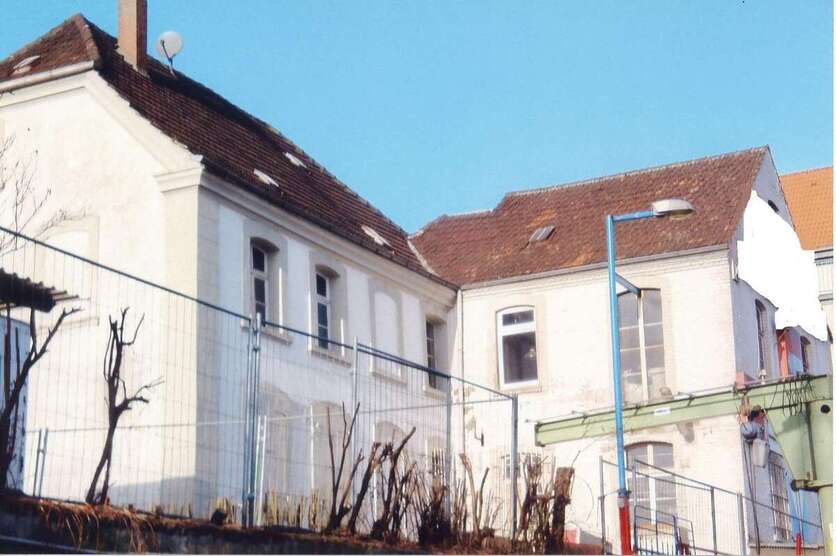 Halle in Duisburg 650.000 € zimmer