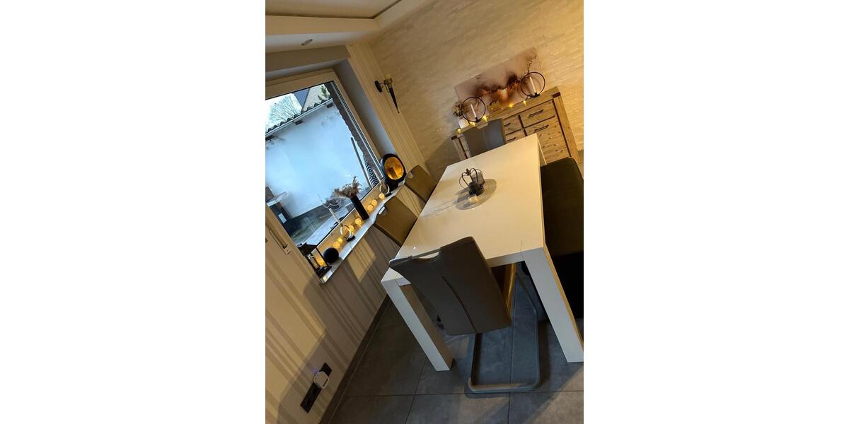 Erdgeschoßwohnung Voerde (Niederrhein) - 2.5 Zimmer, 70 m&sup2;, 279.000&euro; | Angebot:24723803