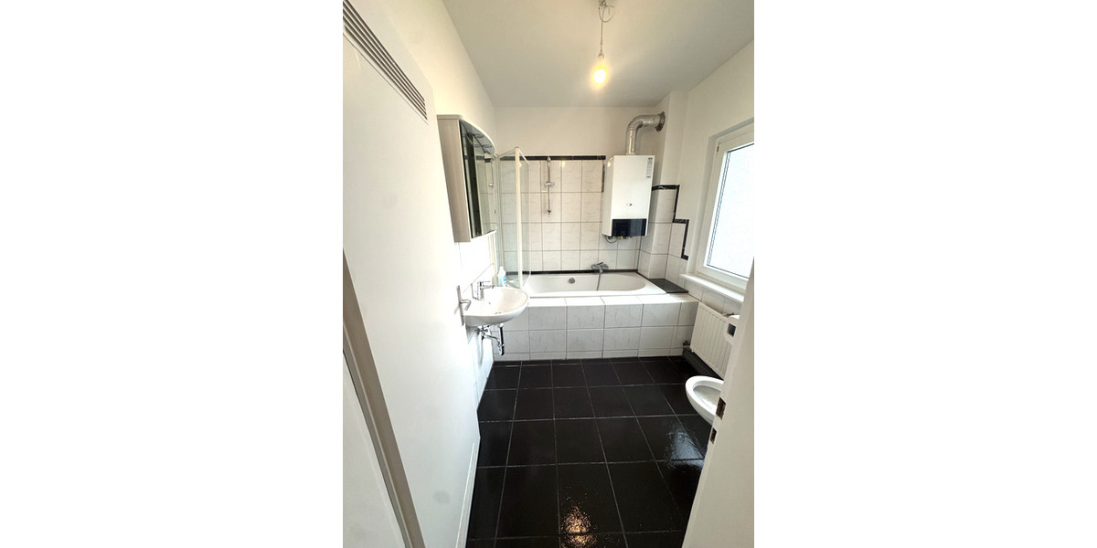Etagenwohnung Essen Stadtbezirk II - 2 Zimmer, 50 m&sup2;, 529&euro; | Angebot:26646849
