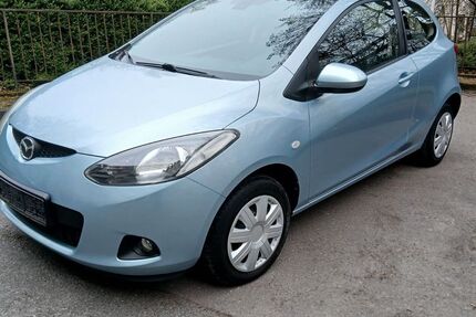 Mazda 2 136.576 km 3.900 &euro; Wuppertal 42327