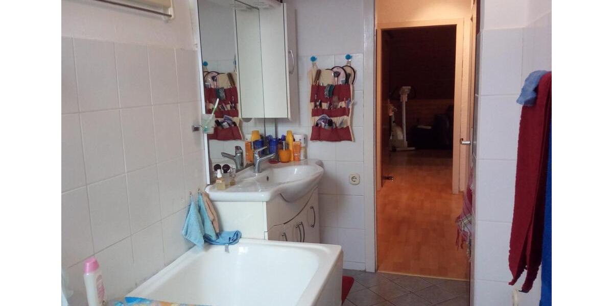 Außergewöhnliche 4,5-Zimmer Wohnung mit beheizter Nutzfläche im S 4.5 zimmer