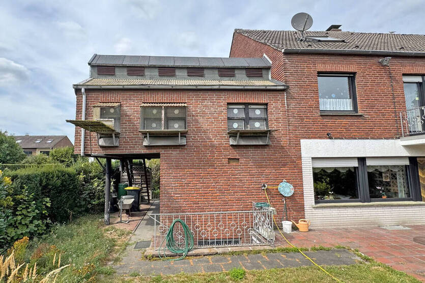 Wohntraum mit Potenzial: Gepflegtes Reiheneckhaus in bevorzugter Lage von Voerde