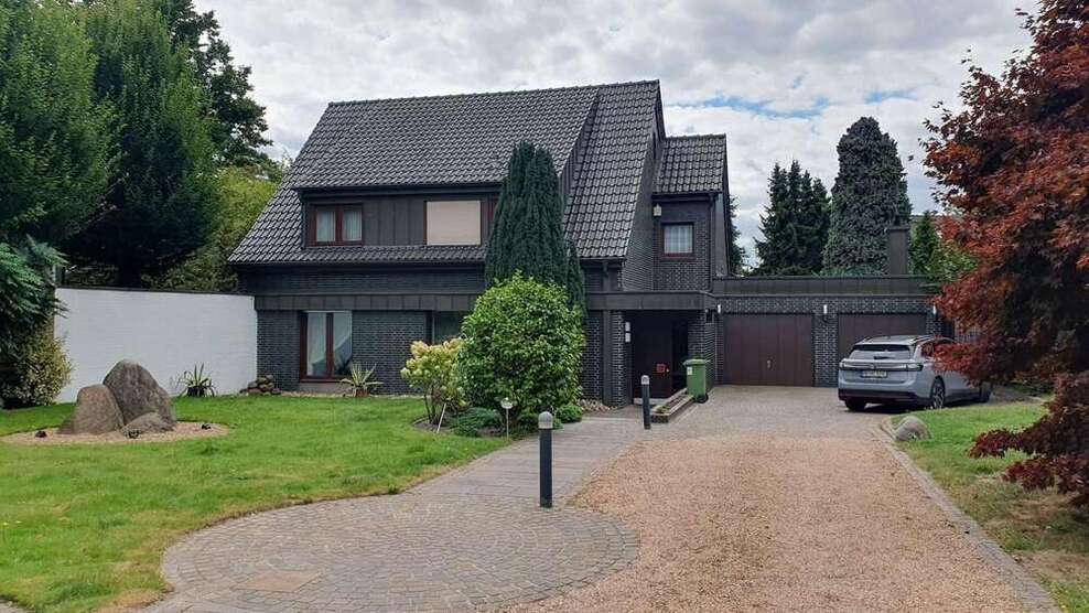 Haus zum Kaufen in Oberhausen 765.000 € 273 m² 10 zimmer