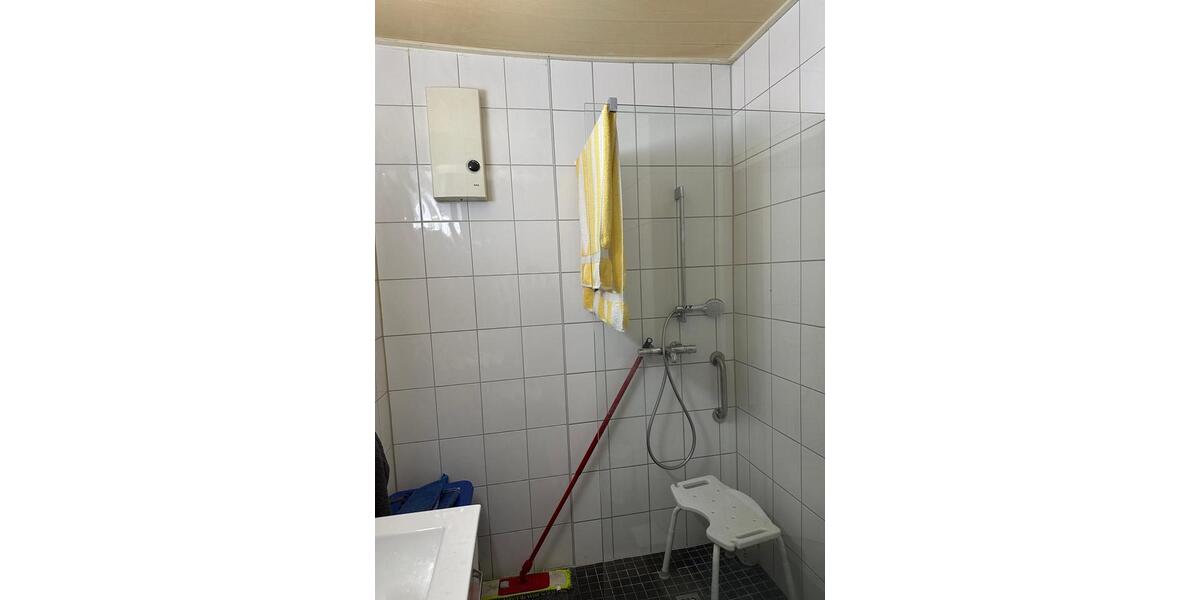 Erdgeschoßwohnung Oberhausen Alt-Oberhausen - 3 Zimmer, 61 m&sup2;, 750&euro; | Angebot:25842745