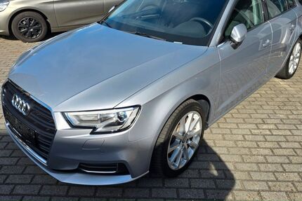 Audi A3 54.992 km 18.990 € Moers 47443