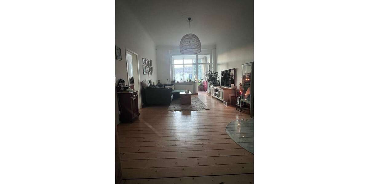 Etagenwohnung Essen Stadtbezirk II - 3 Zimmer, 100 m&sup2;, 1.300&euro; | Angebot:26494017