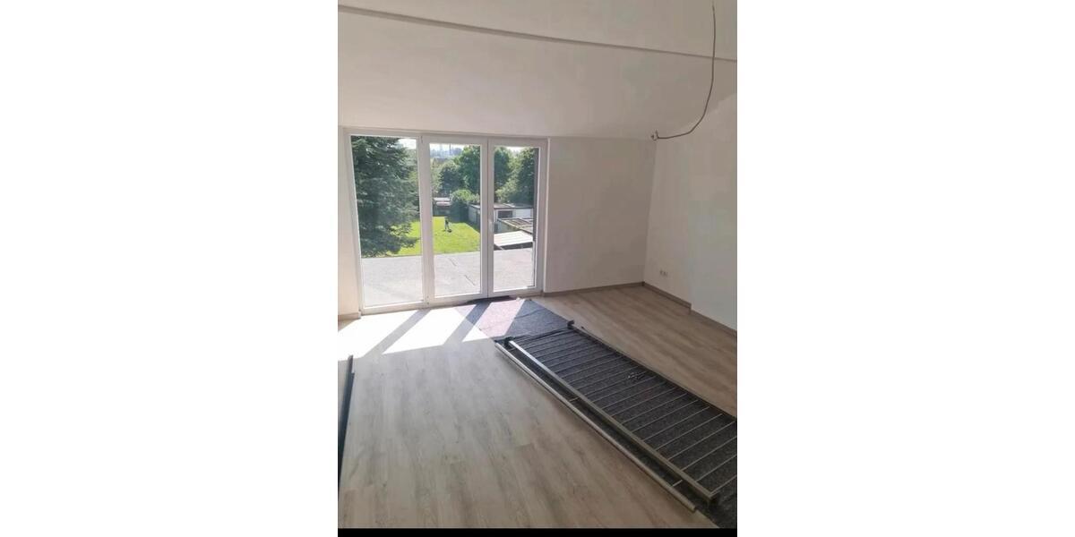 100-qm Mietwohnung nach Kernsanierung - Oberhausen - Holten 2 zimmer