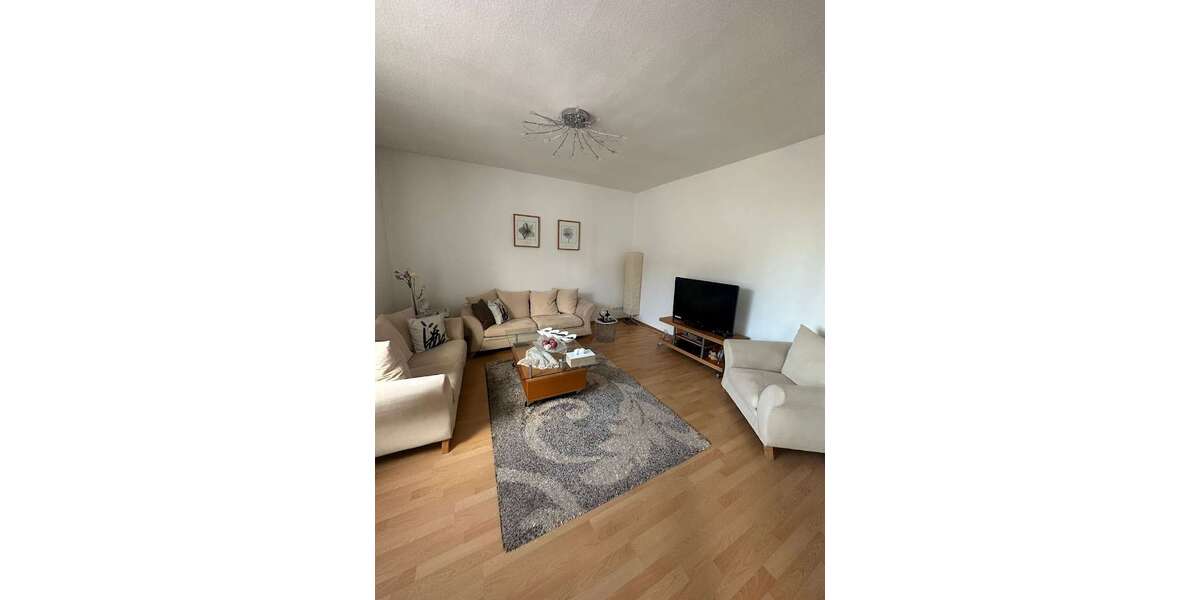 Wohnung zum Mieten in Essen 825 € 110.02 m² 4 zimmer