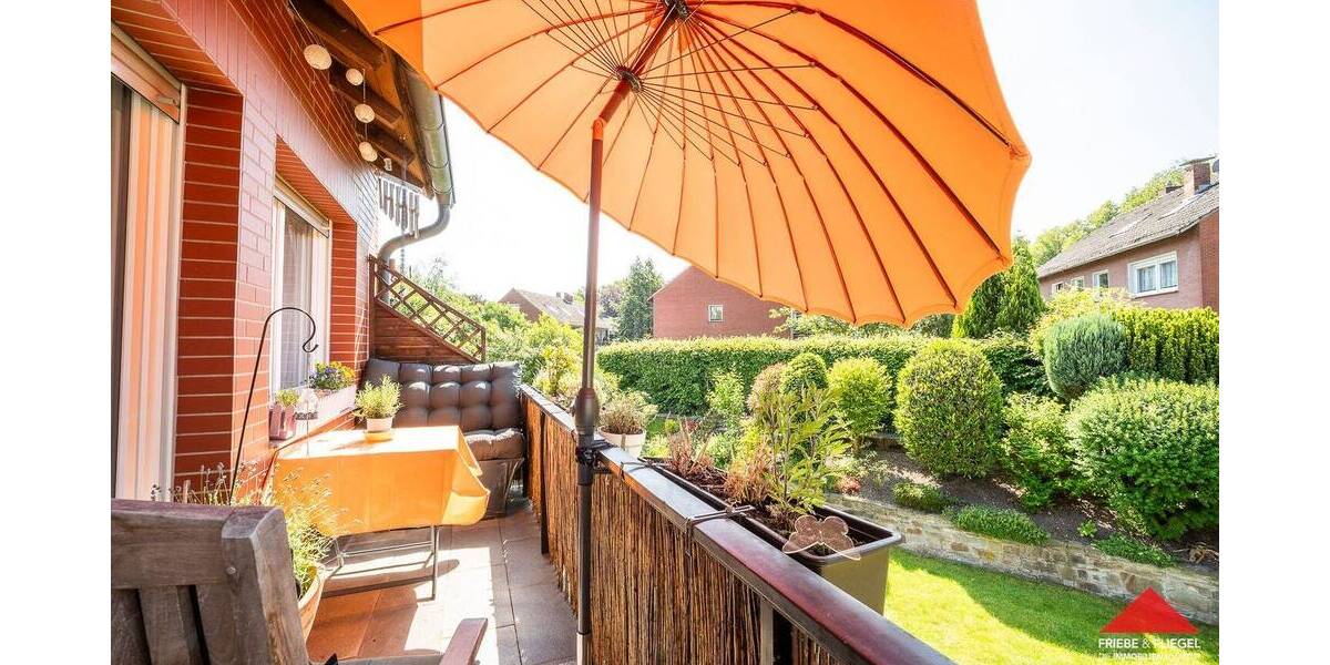 Gepflegtes Zweifamilienhaus mit Garage und schönem Grundstück - Mehrfamilienhaus, Wohnhaus Herne Holthausen | Angebot:26808480