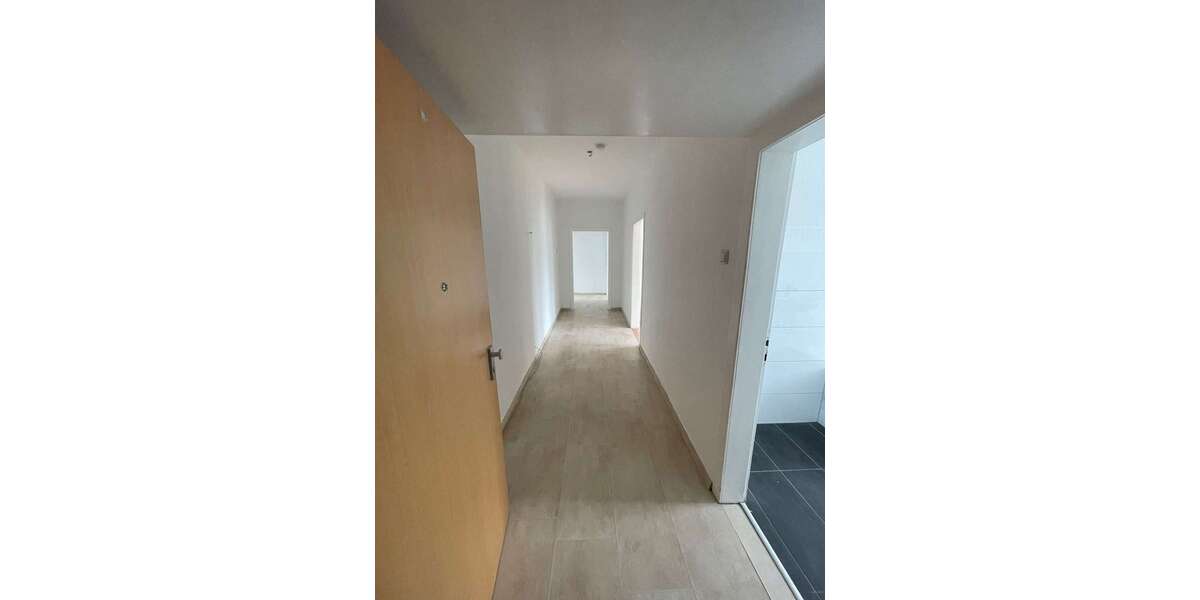 Etagenwohnung Bottrop Stadtmitte - 3 Zimmer, 80 m&sup2;, 600&euro; | Angebot:27180866