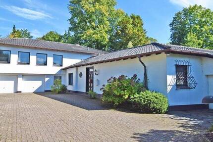 Zweifamilienhaus mit Potenzial im beliebten Brucker-Holt-Viertel 1 zimmer