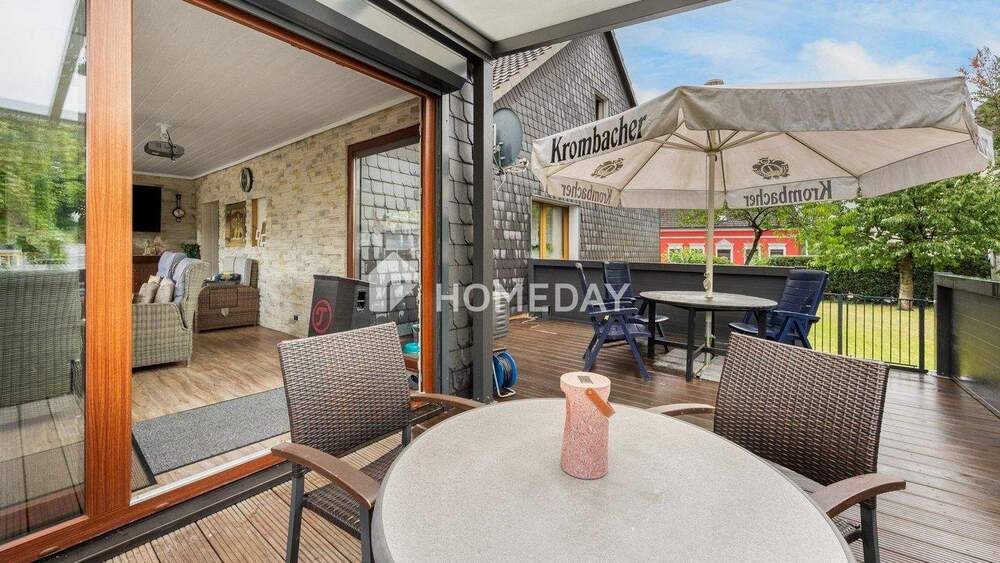 Einfamilienhaus mit Einliegerwohnung, großem Grundstück und vielseitigen Nutzungsmöglichkeiten 8 zimmer