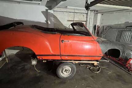 VW Karmann Ghia 67.500 km 5.100 &euro; Duisburg 47057