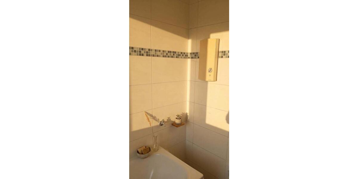 Etagenwohnung Gelsenkirchen Ückendorf - 4 Zimmer, 75 m&sup2;, 562&euro; | Angebot:25782970