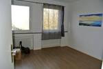 Ortsteil Broich Appartement im renovierten Zustand und Großräumig mit separater Küche