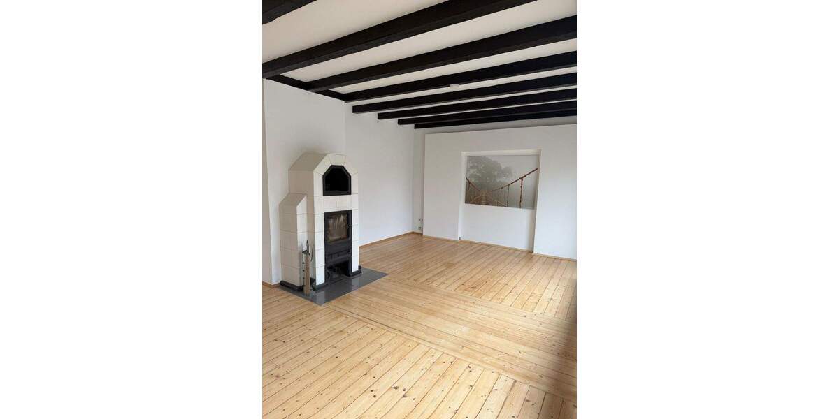 Bezugsbereites EFH mit vermieteter Einliegerwohnung 9 zimmer