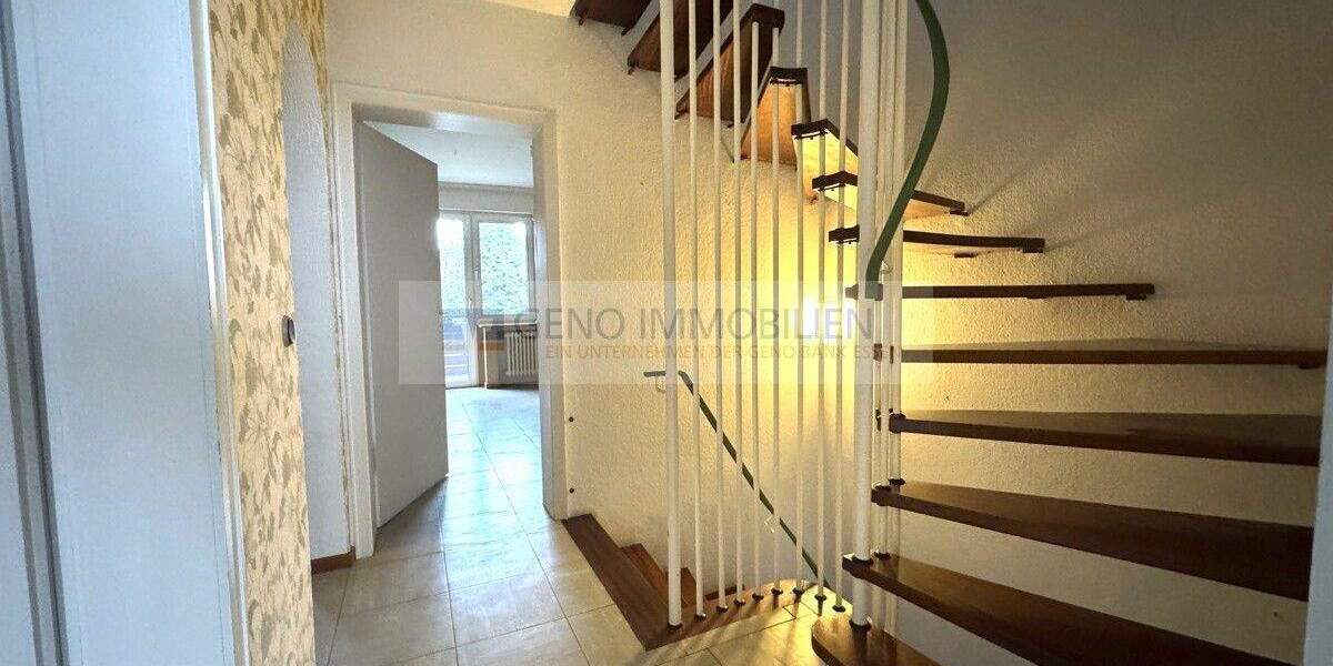 Reihenmittelhaus Hattingen Niederwenigern - 5 Zimmer, 102 m&sup2;, 395.000&euro; | Angebot:25708885