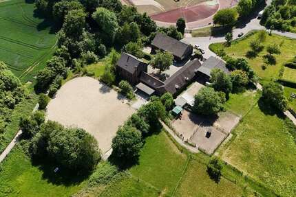 Haus zum Kaufen in Essen 998.000 € 290 m² 8 zimmer