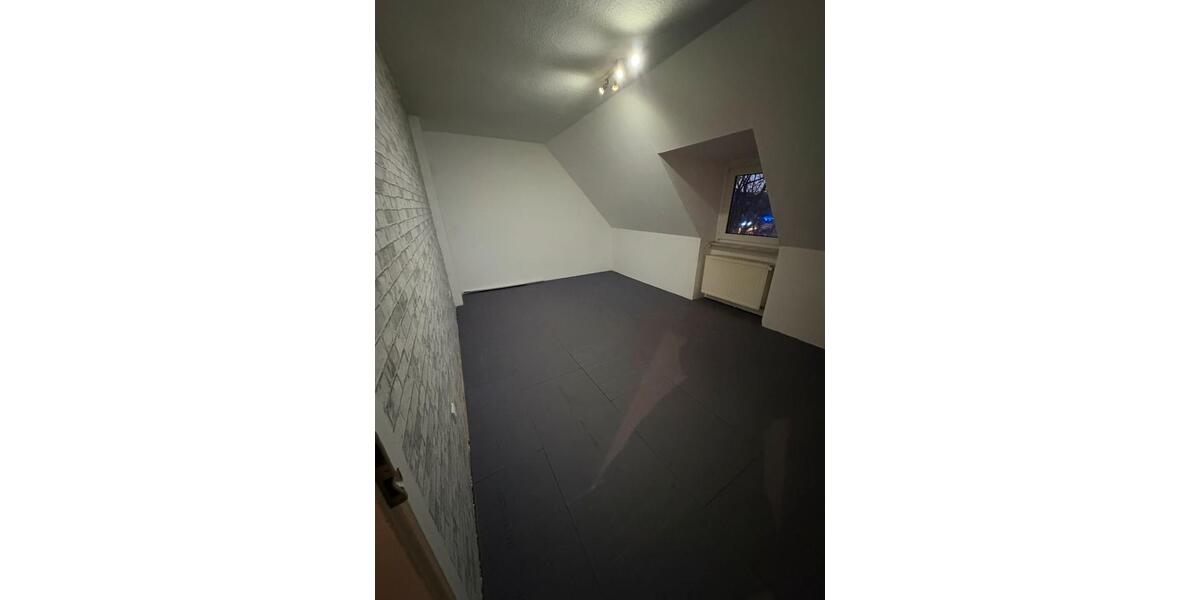 Mietwohnung 3,5 Zimmer DG 3 zimmer