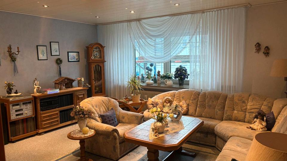 Etagenwohnung Oberhausen - 2 Zimmer, 76 m&sup2;, 135.000&euro; | Angebot:27453461