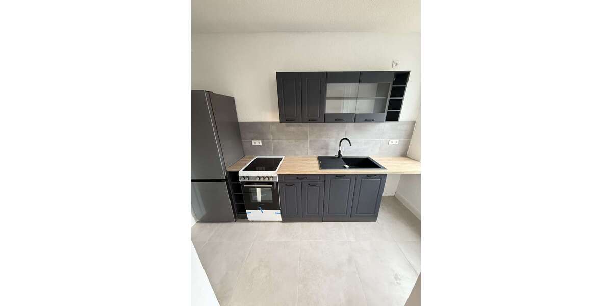 Etagenwohnung Duisburg Mittelmeiderich - 1 Zimmer, 33 m&sup2;, 390&euro; | Angebot:25892676