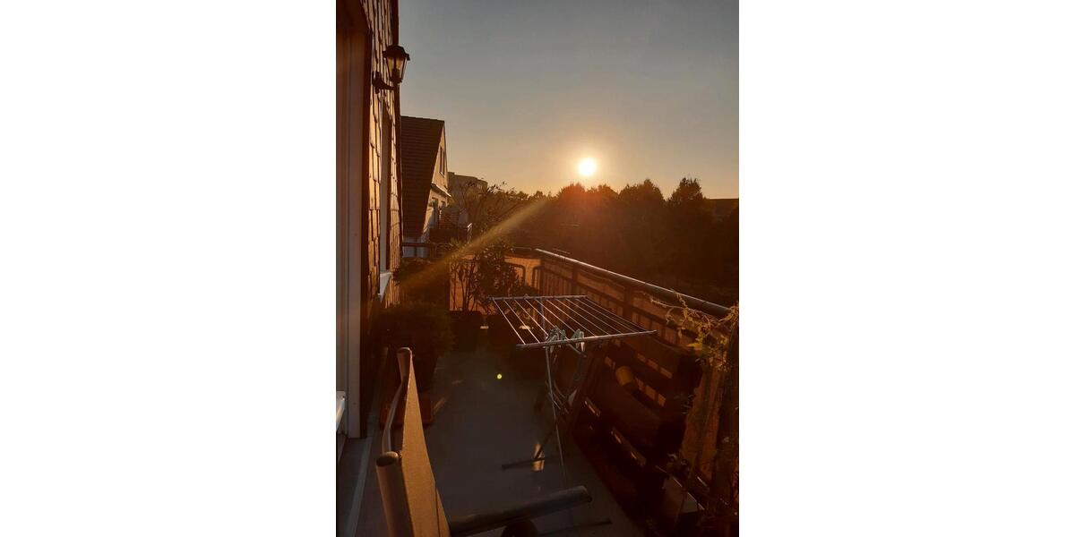 Dachgeschoßwohnung Voerde (Niederrhein) - 3.5 Zimmer, 78 m&sup2;, 795&euro; | Angebot:25625244