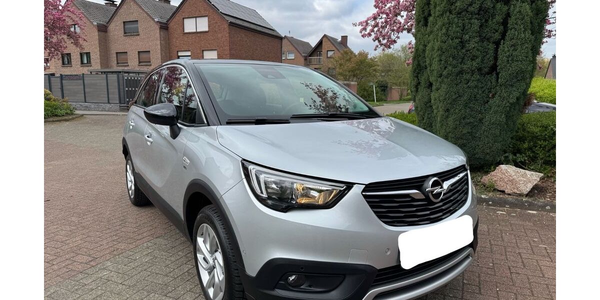 Opel Crossland (X) 15.990 km 12.800 &euro; Bottrop 46238