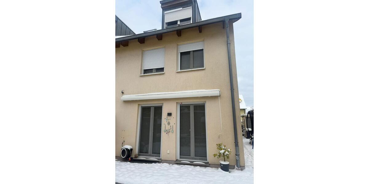 4 Zimmer & viel Platz: Einfamilienhaus in Velbert-Tönisheide zu vermieten 4 zimmer