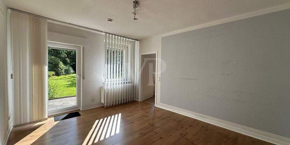 Flexibel nutzbares Drei-Familien- oder Einfamilienhaus in beliebter Wohnlage mit Garage & Stellplatz 6 zimmer