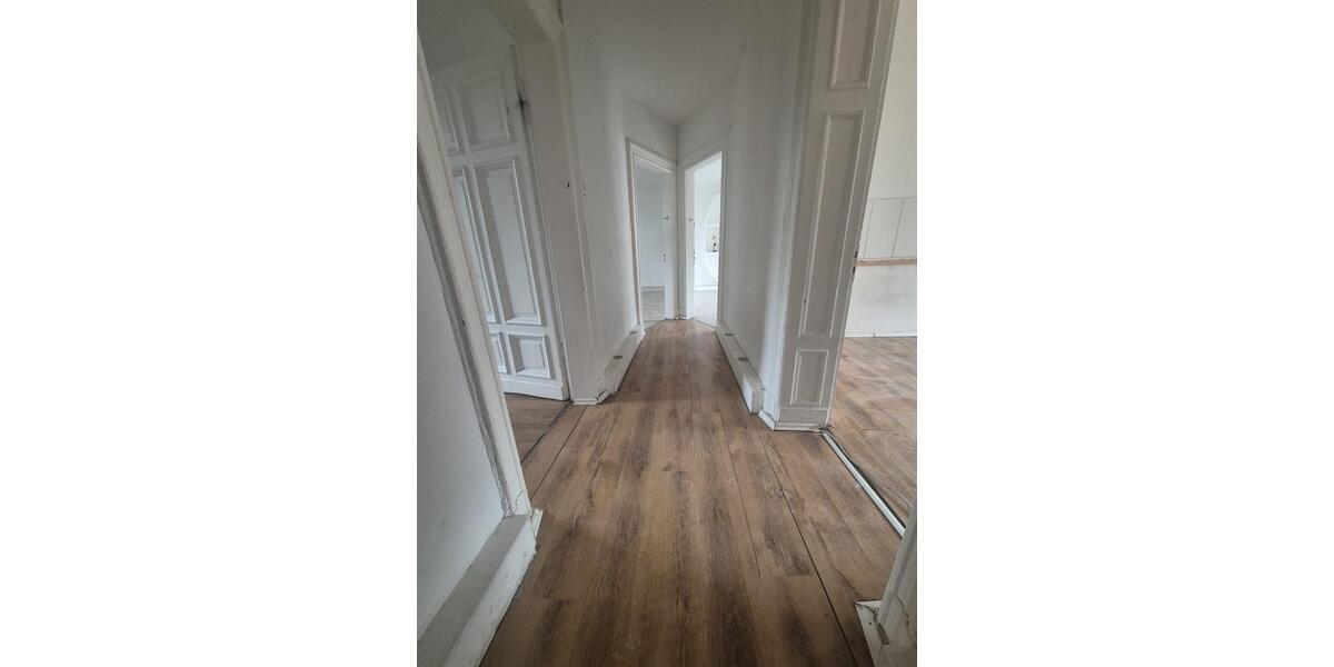 4-Zimmer-1. Obergeschoss in zentraler Mülheim an der Ruhr 4 zimmer